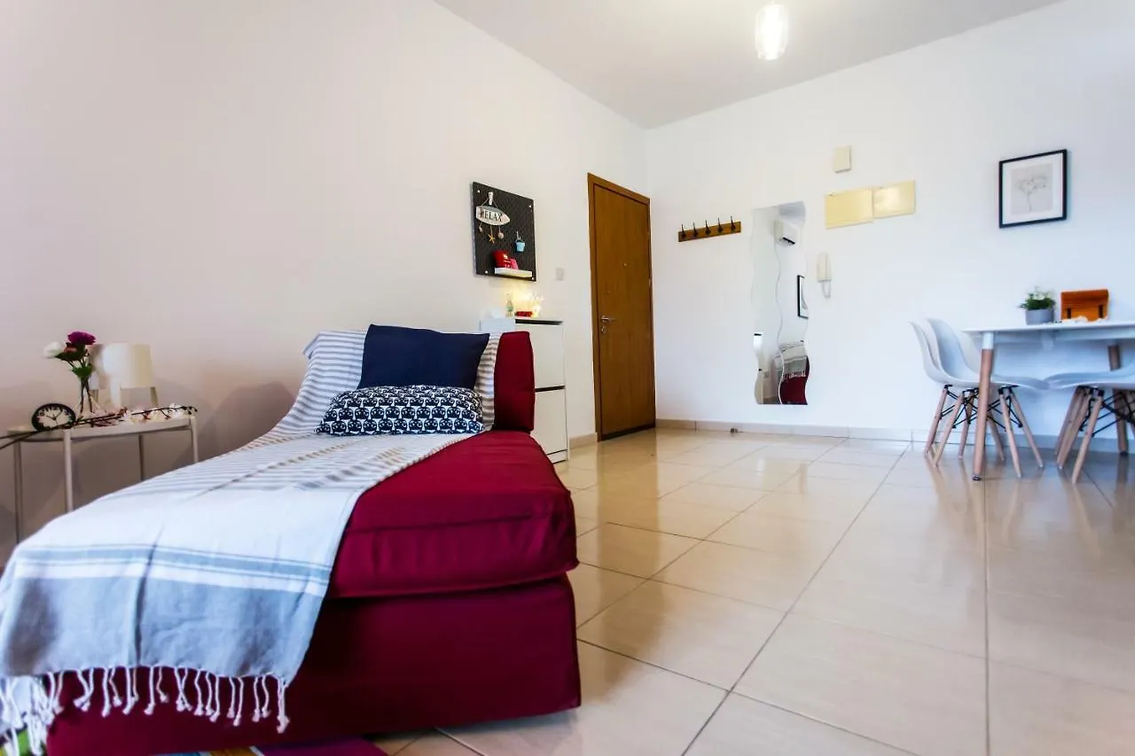 Yippee! City Center Larnaca Apartment