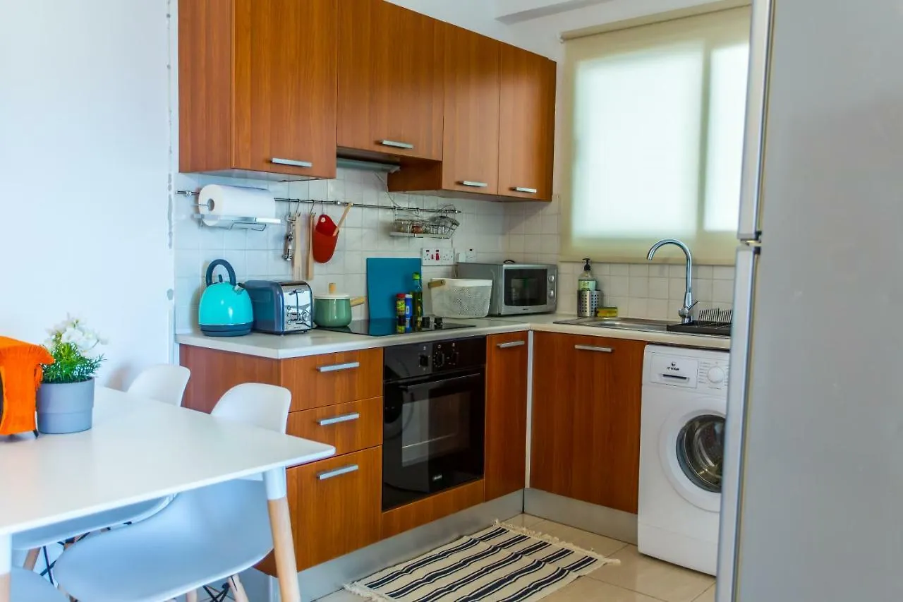 Apartment Yippee! City Center Larnaca